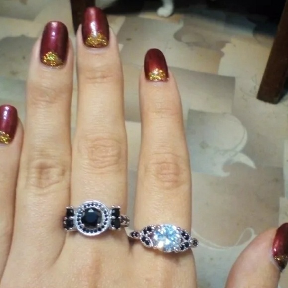 NWOT Cz & Black Spinel Ring Size 7 - Picture 5 of 5